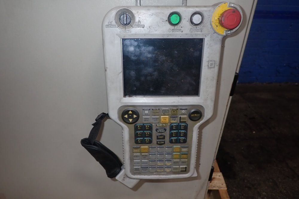 Motoman Ercs-up50n-ae00 Robot Control Panel - Ercs-up50n-ae00