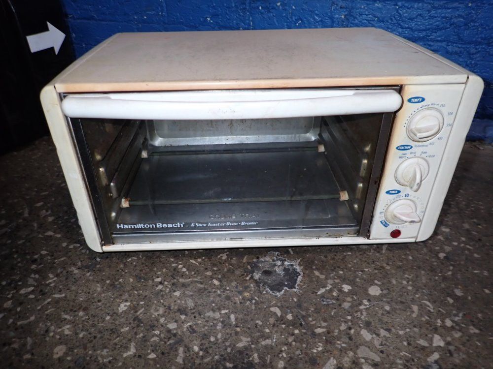 Hamilton Beach Toaster Oven