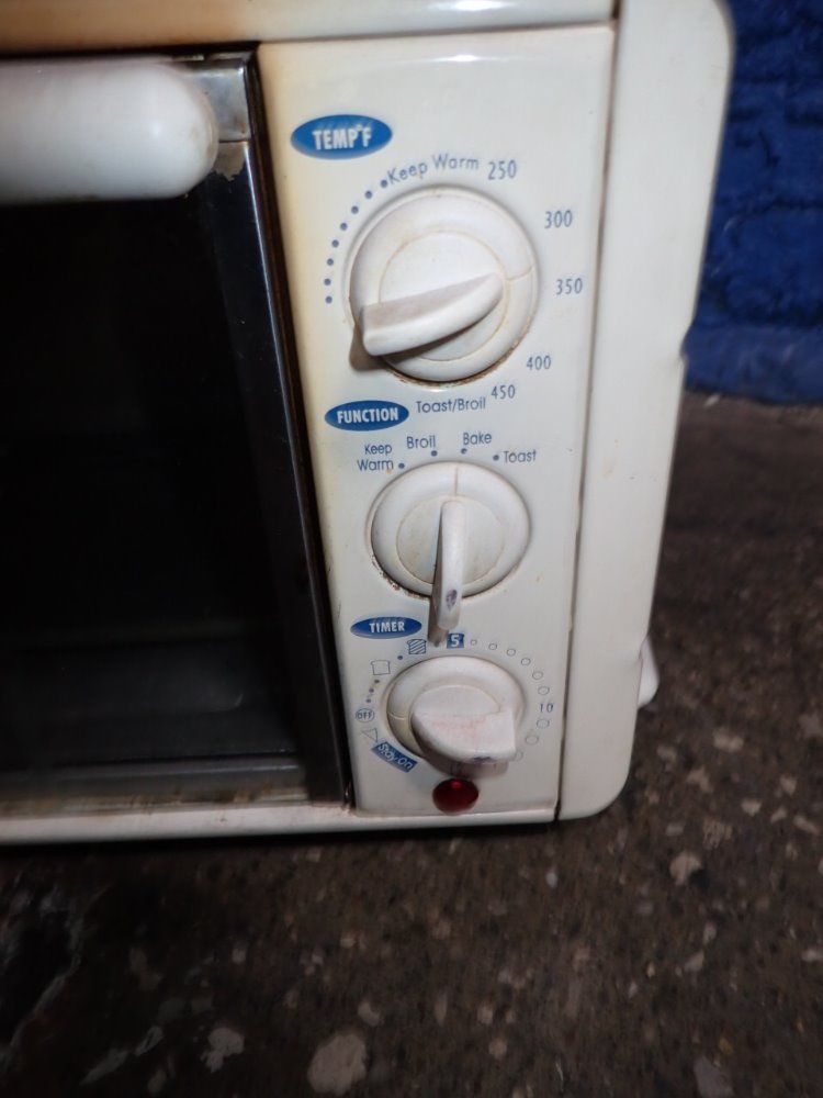 Hamilton Beach Toaster Oven