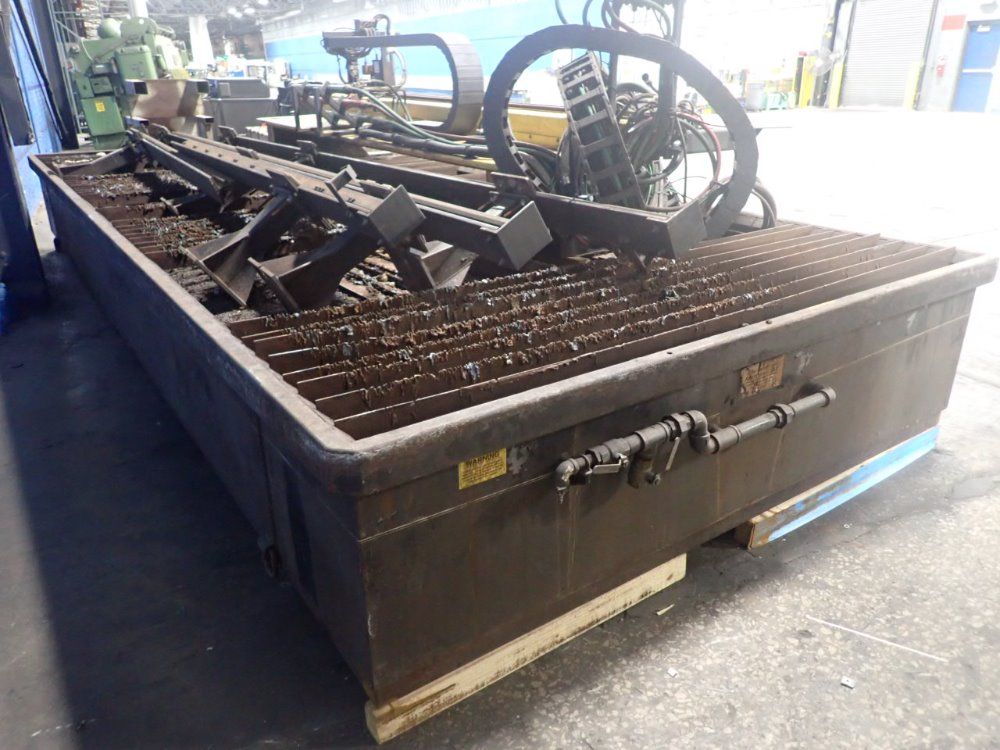 Cutting Systems Sabercut Plasma Table - Sabercut