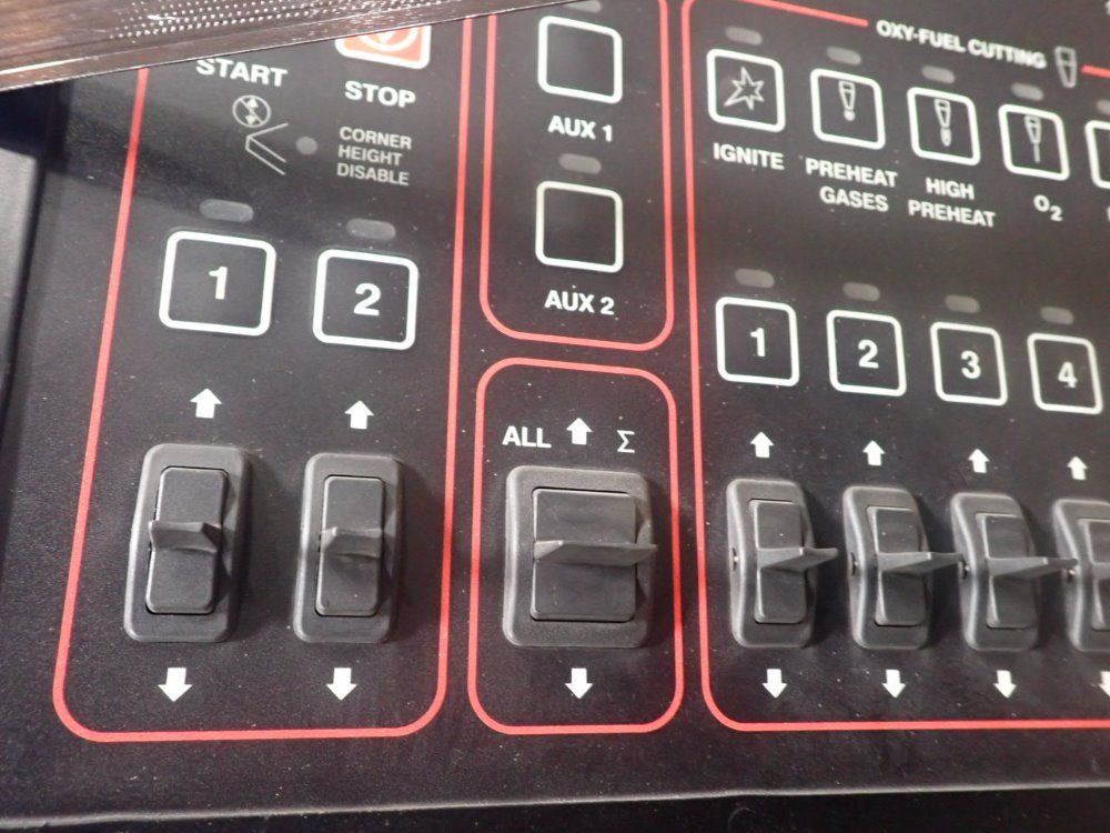 Cutting Systems Sabercut Plasma Table - Sabercut