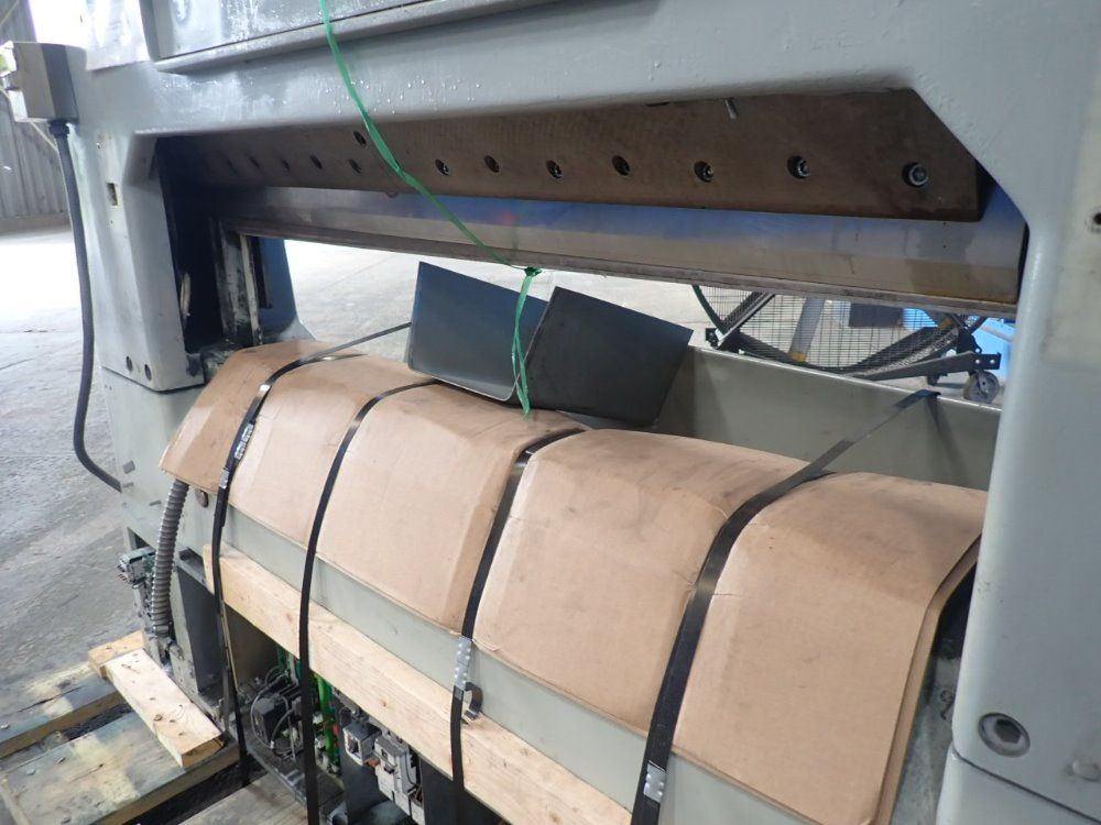 Polar Mohr 55" Paper Cutter - 137 Emc-mon