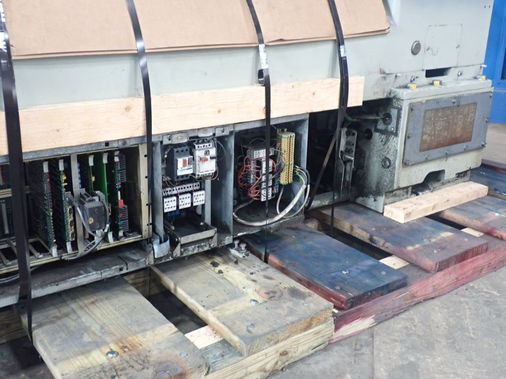 Polar Mohr 55" Paper Cutter - 137 Emc-mon