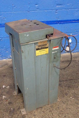 The Lockformer Notcher