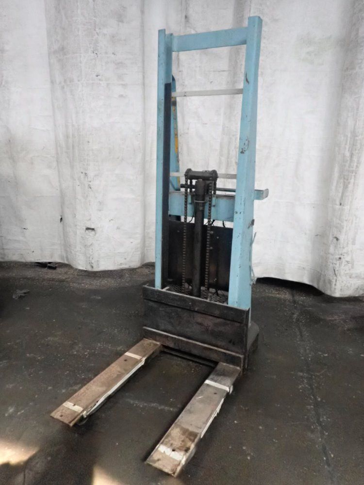 Weld-bilt Electric Lift