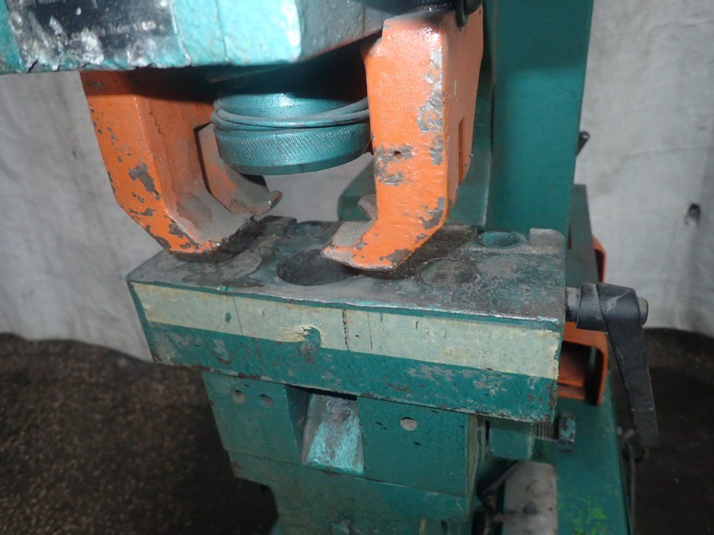 Mubea / E.g. Heller Ironworker - Klsh 550