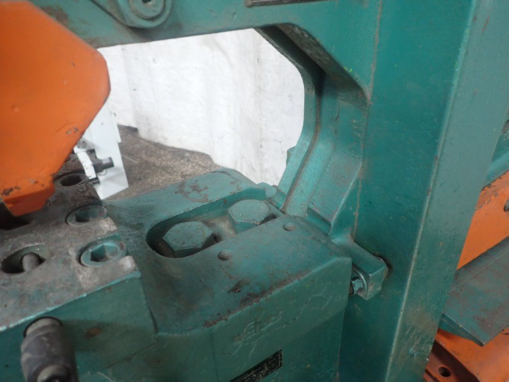 Mubea / E.g. Heller Ironworker - Klsh 550