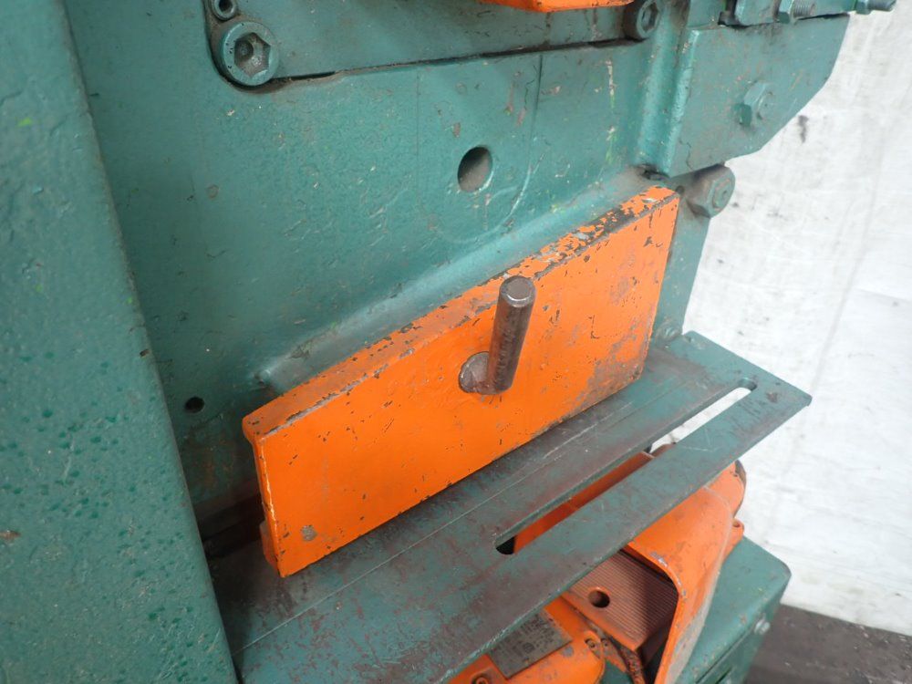 Mubea / E.g. Heller Ironworker - Klsh 550