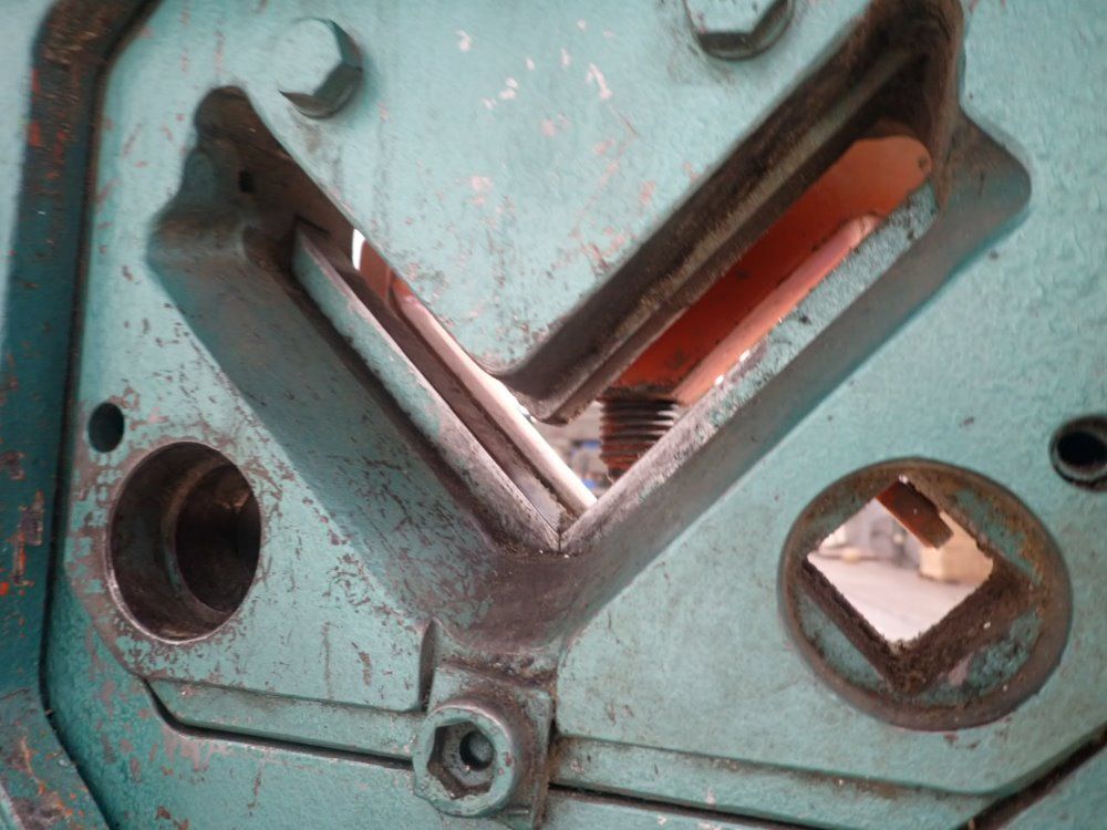 Mubea / E.g. Heller Ironworker - Klsh 550