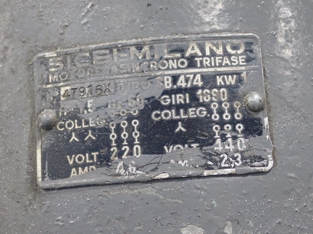 Induma Vertical Mill