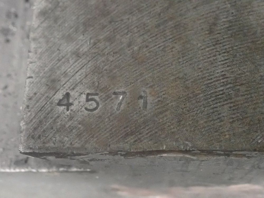 Induma Vertical Mill