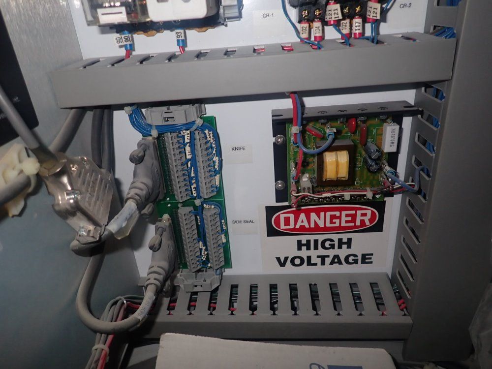 Wrapade Vertical Pouch Packaging Machine