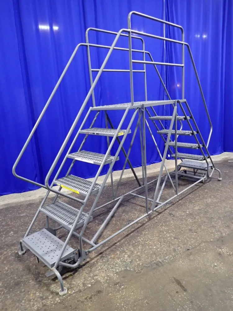Tri-arc Portable Platform Stairs