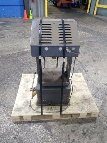 Dake 50 Tons 44-250 Press - 44-250