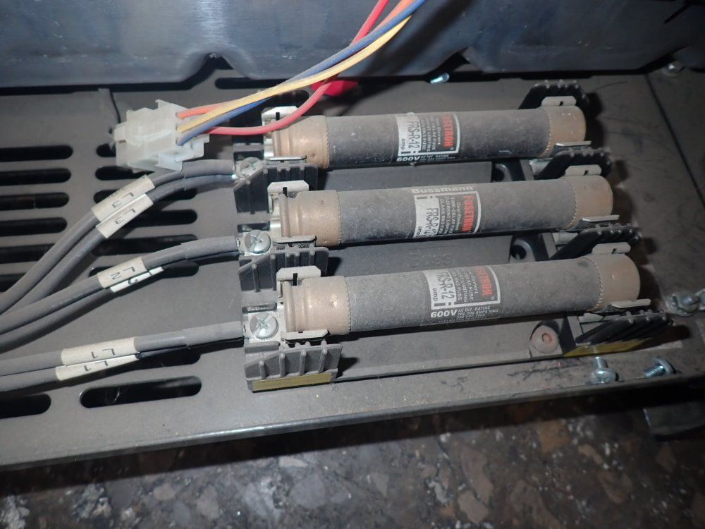 Saft Power Systems Battery Charger