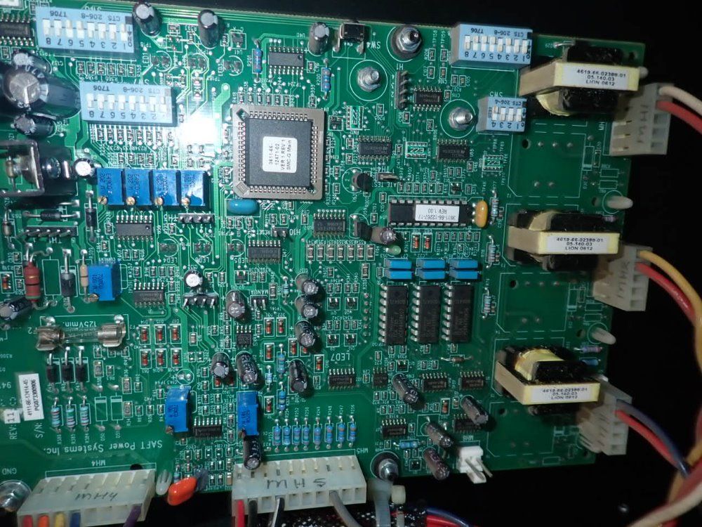 Saft Power Systems Battery Charger