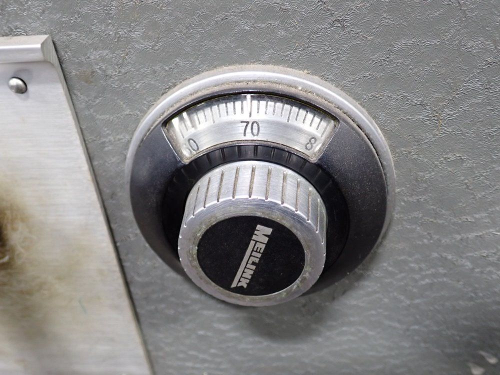 Meilink 18" X 15" X 40" Id Safe - 10