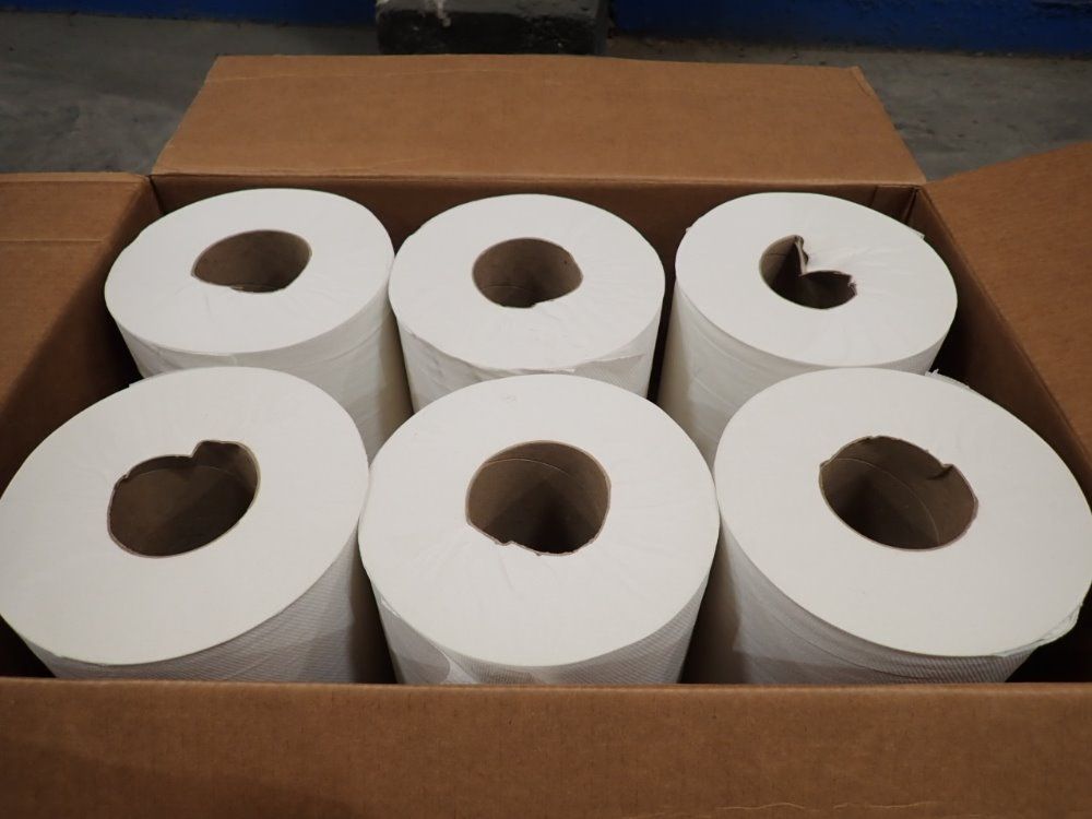 Scott 6x700/2800sq Ft Roll Controlled Center-pull Towels - 0103210