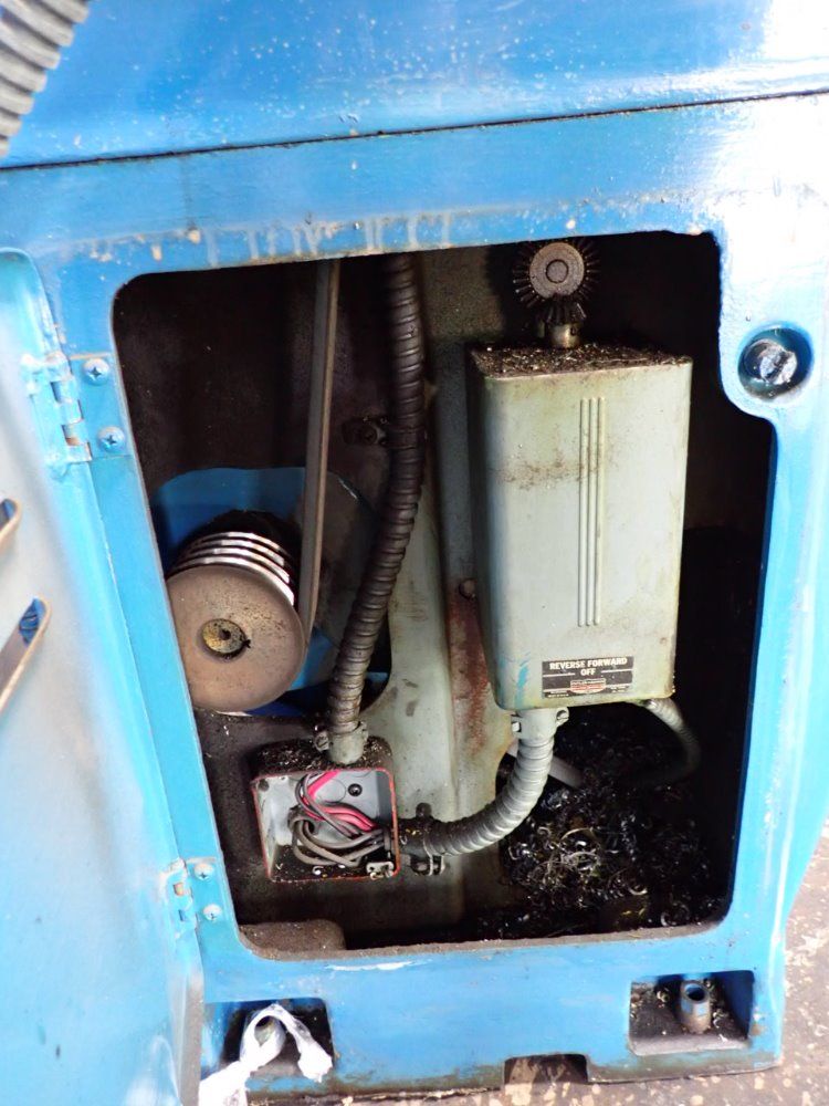 Leblond 16" X 32" Lathe