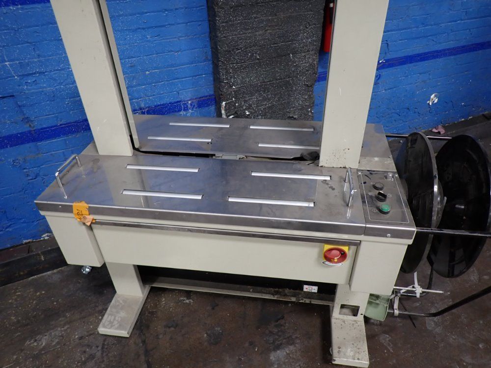 Pac Strapping 25" X 23" Autopac 300 Strapping Machine - Autopac 300