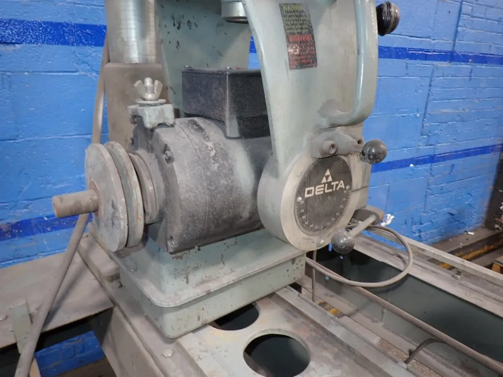 Delta Radial Arm Saw - 33-062