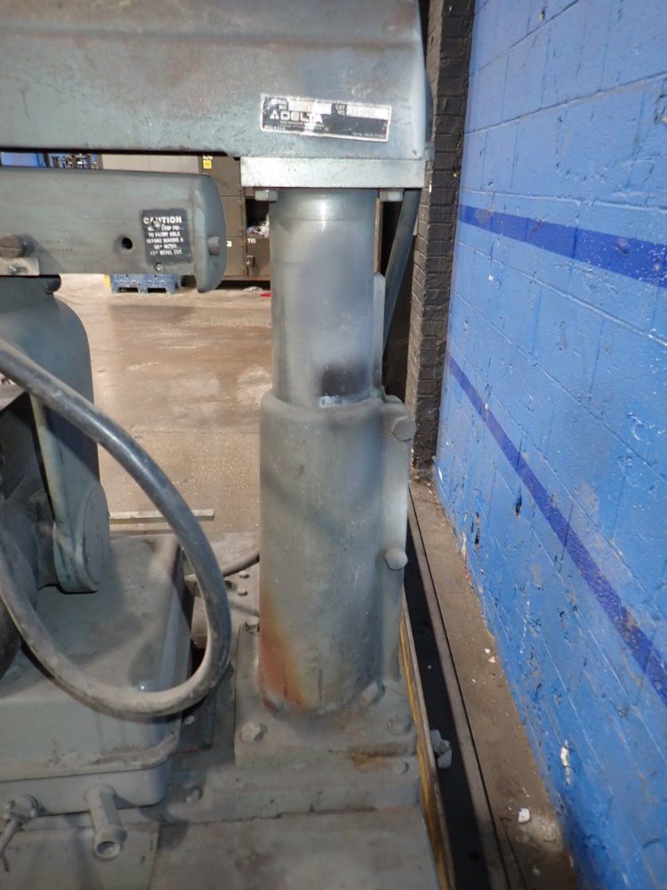 Delta Radial Arm Saw - 33-062