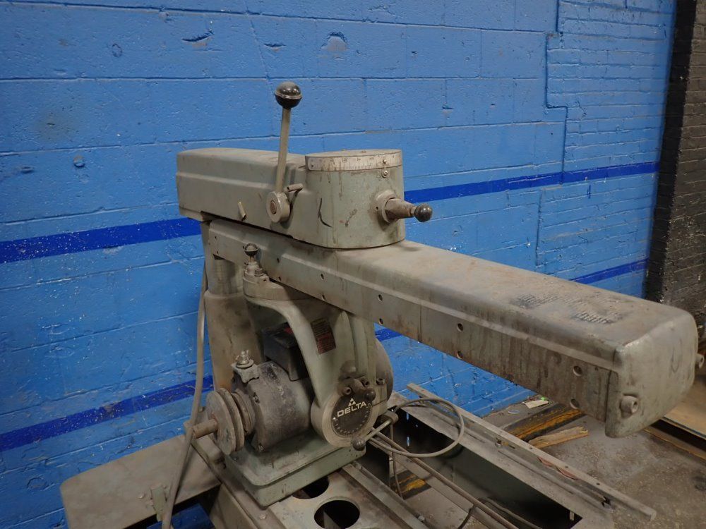 Delta Radial Arm Saw - 33-062
