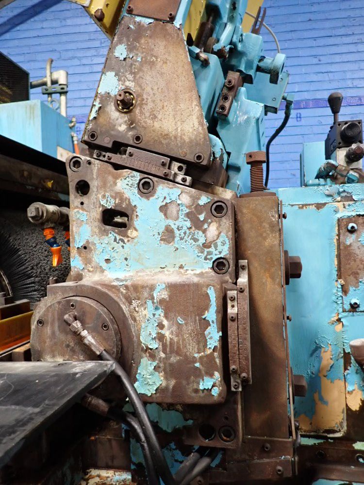 Goldcrown 325-12 Centerless Grinder - 325-12