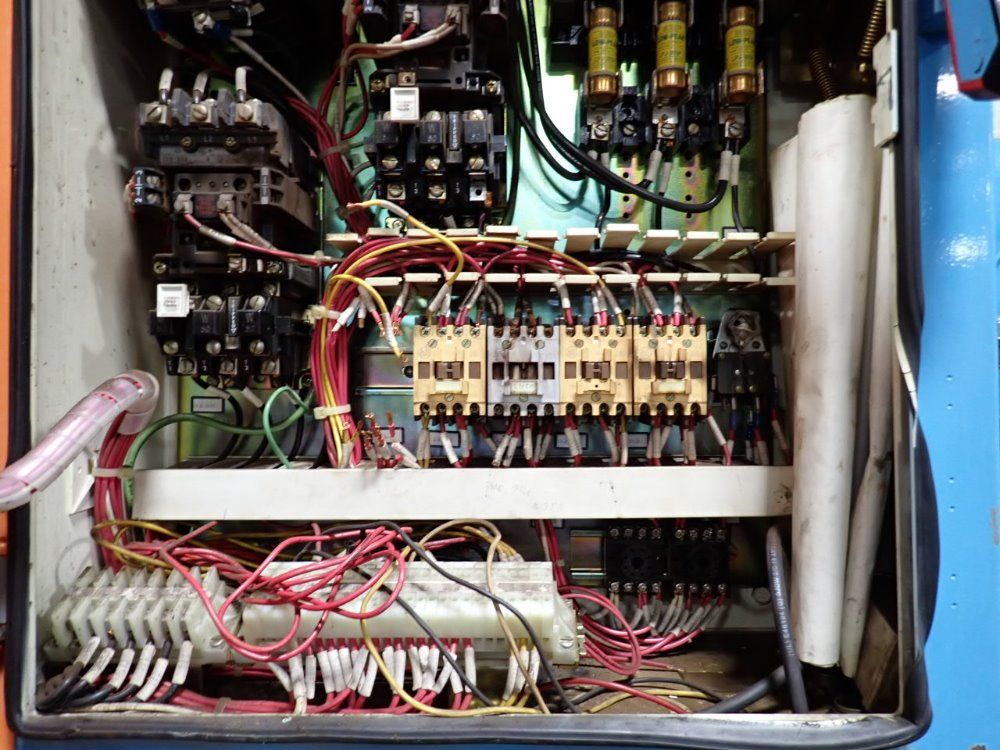 Goldcrown 325-12 Centerless Grinder - 325-12