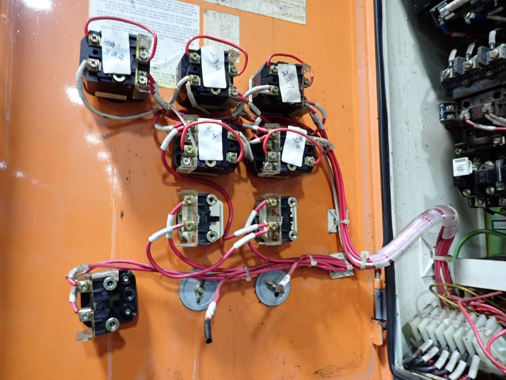 Goldcrown 325-12 Centerless Grinder - 325-12