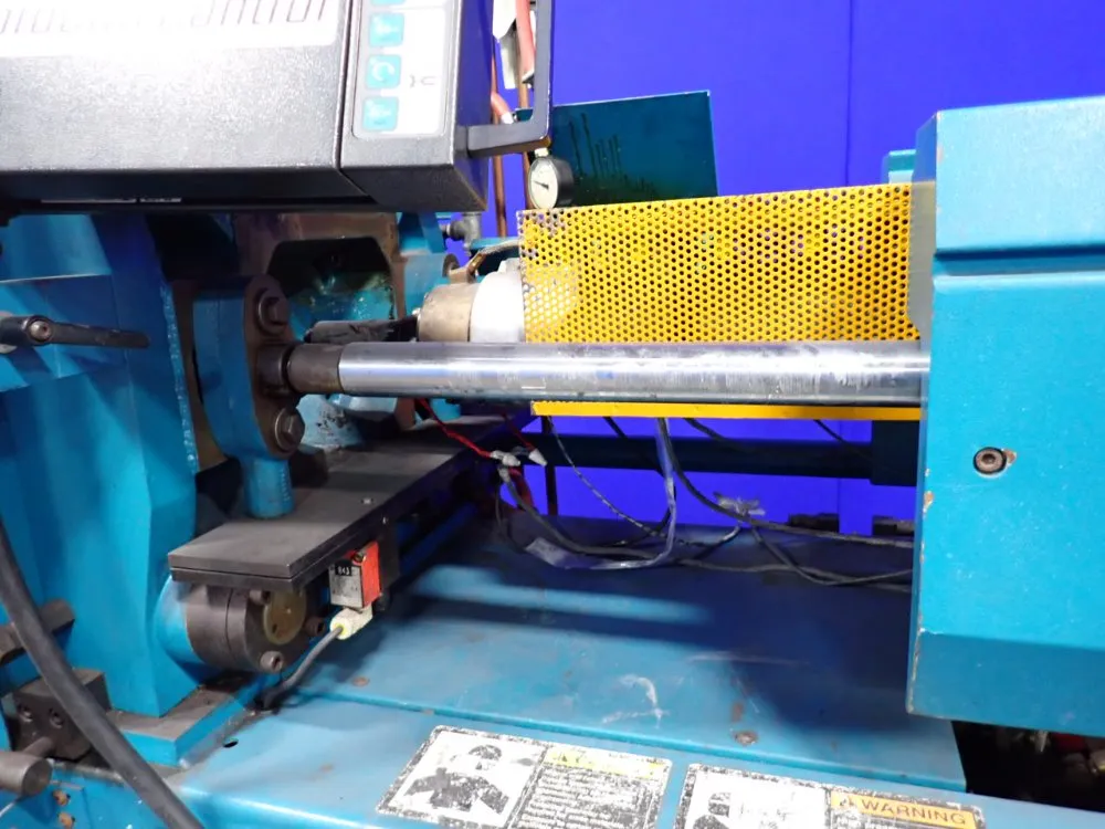 Boy Boy 50m Injection Molder