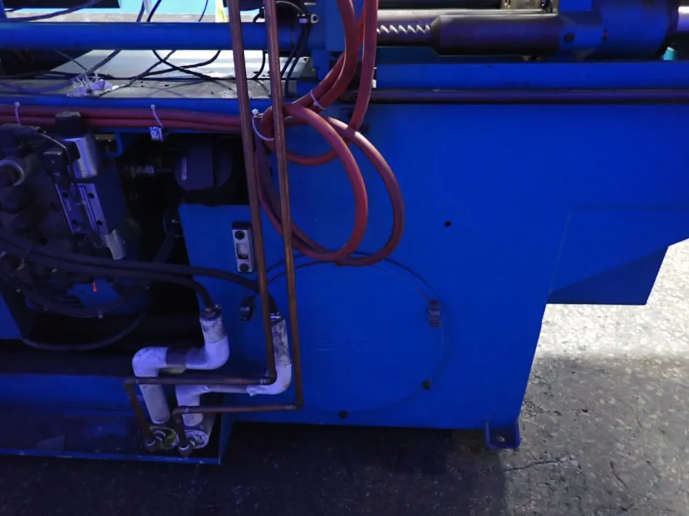 Boy Boy 50m Injection Molder