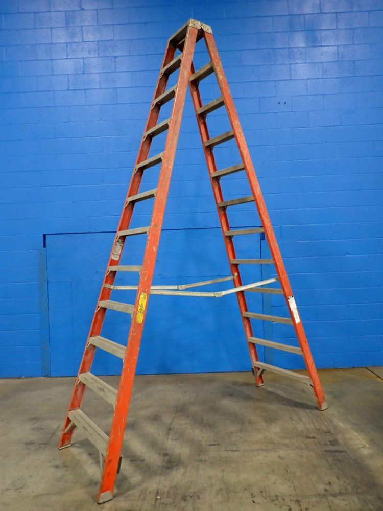 Werner 12 Steps Fiberglass Ladder - 7312