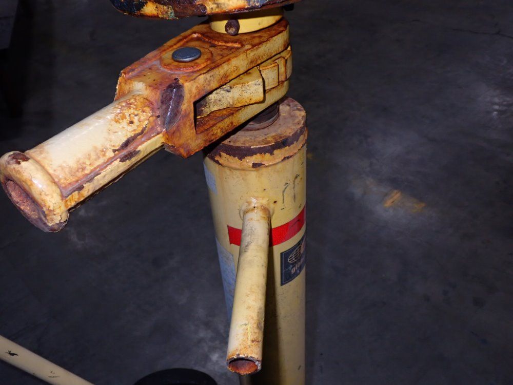 Global Trailer Stabilizing Jack Stand