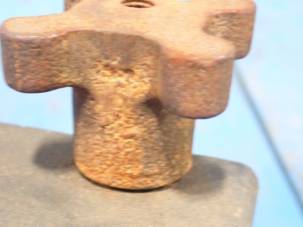 Cushman Chucks Center - K9