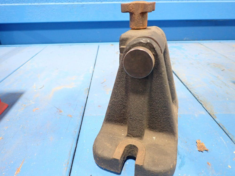 Cushman Chucks Center - K9