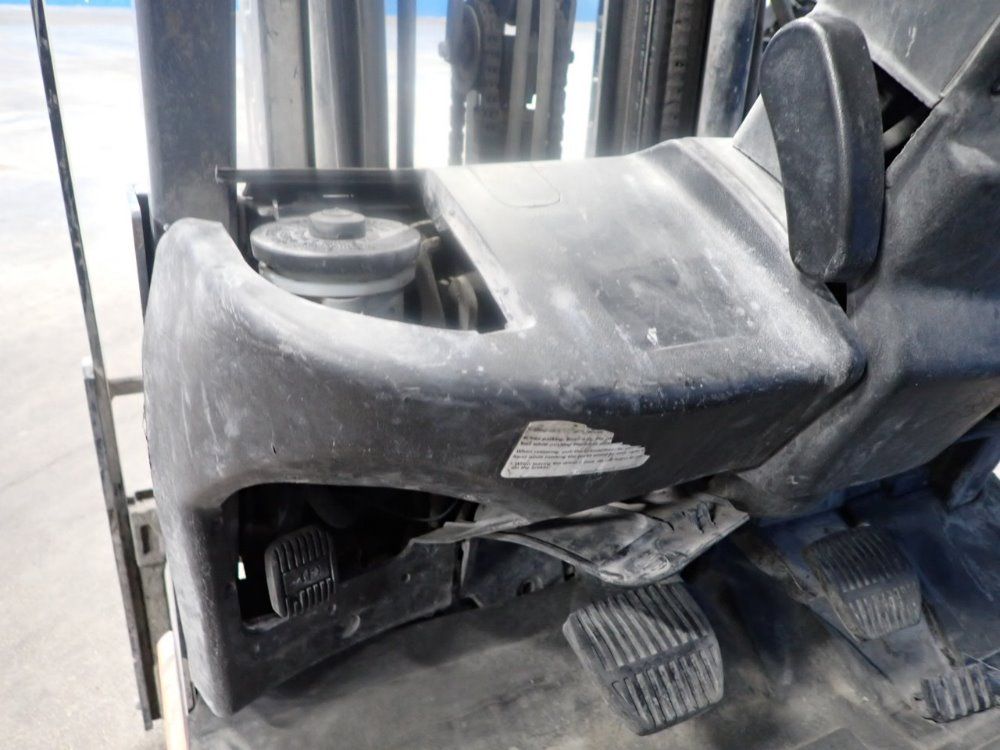 Toyota 2500 Lb Propane Forklift - 8fgcu15