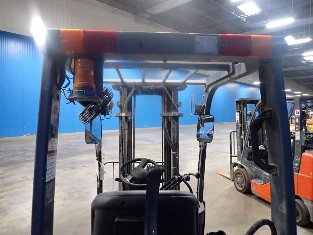 Toyota 2500 Lb Propane Forklift - 8fgcu15