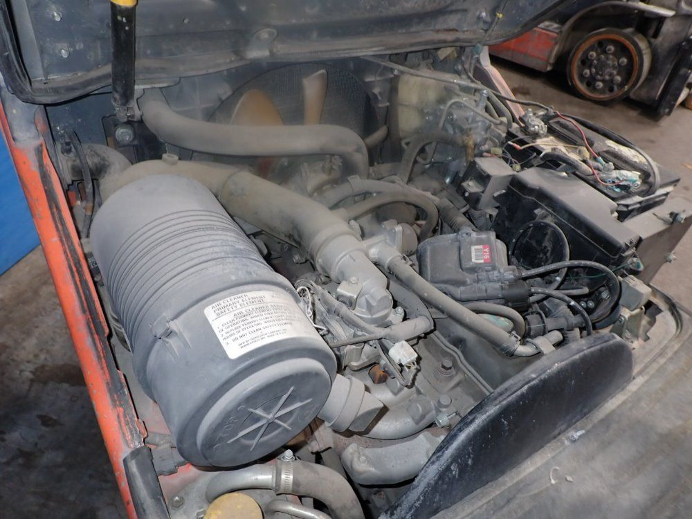 Toyota 2500 Lb Propane Forklift - 8fgcu15