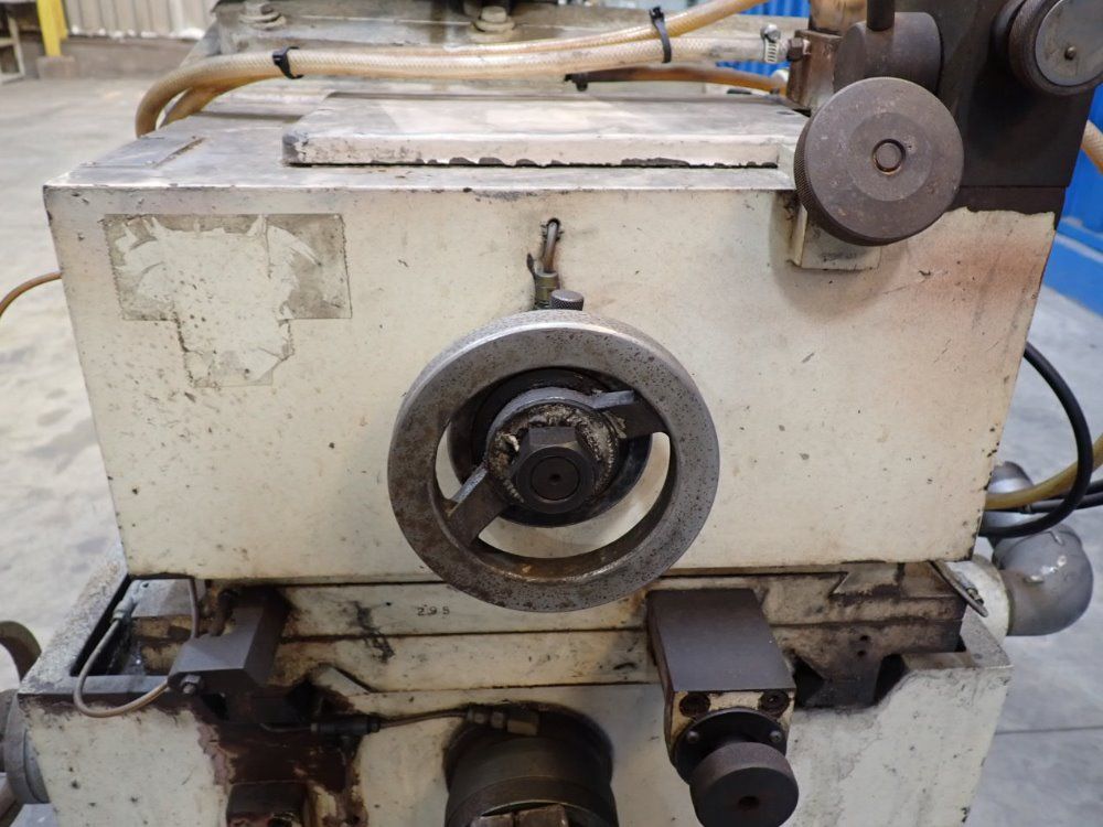 Paragon 7.5hp/5.5kw/10a/11x21 Centerless Grinder - Rc-12