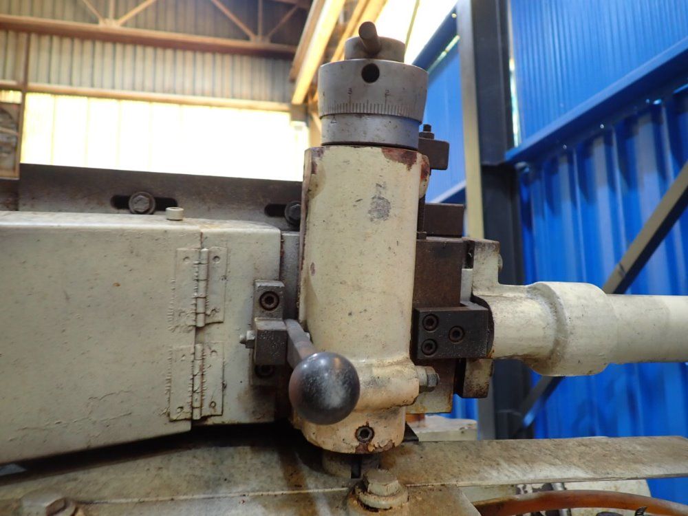 Paragon 7.5hp/5.5kw/10a/11x21 Centerless Grinder - Rc-12