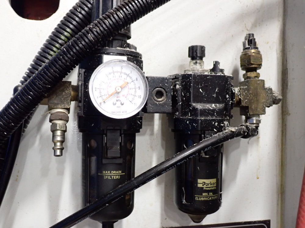 Atrump 7.5hp/16a/35x14 Cnc Vertical Machining Center - E216/max I