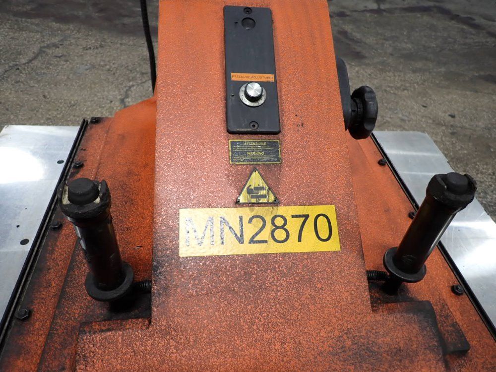 Atom 25 Ton Se25l Clicker Press - Se25l