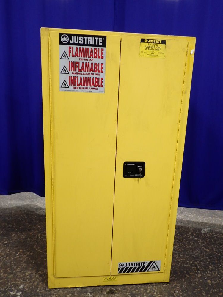 Justrite 3 Shelves/60 Gallon Flammable Safety Cabinet - 896000/sure-gripex