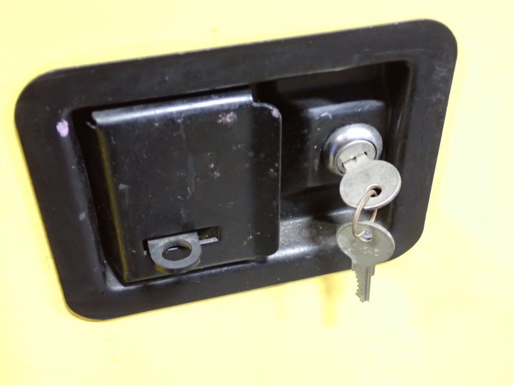 Justrite 3 Shelves/60 Gallon Flammable Safety Cabinet - 896000/sure-gripex