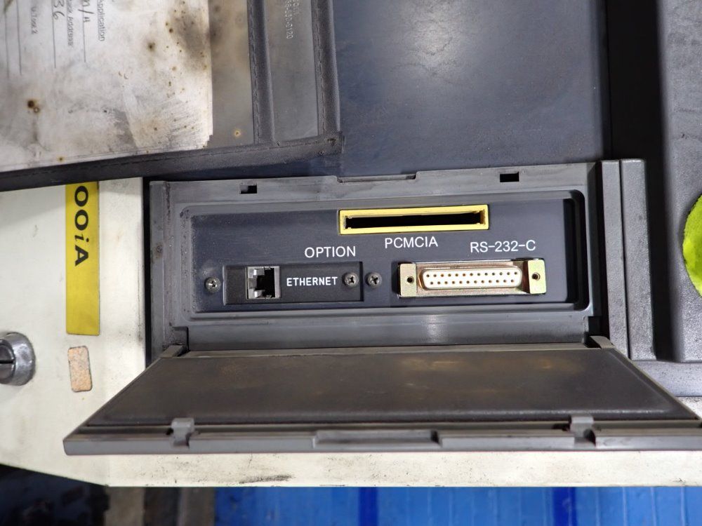 Fanuc R-2000ia Robot - R-2000ia 165f