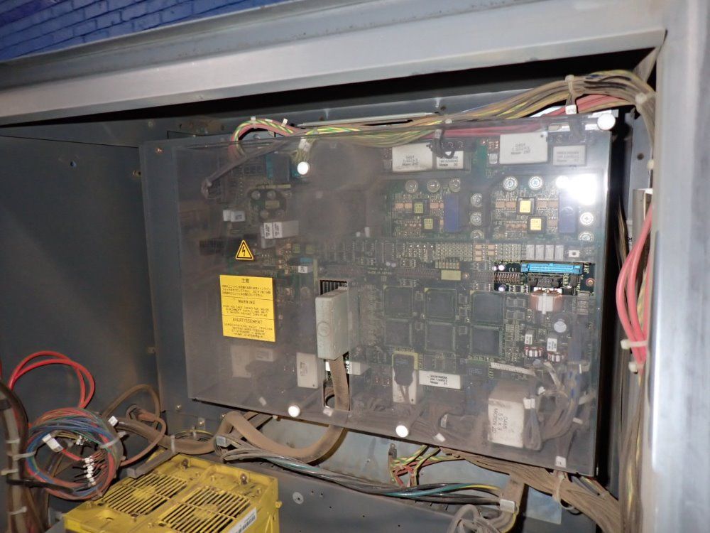 Fanuc R-2000ia Robot - R-2000ia 165f