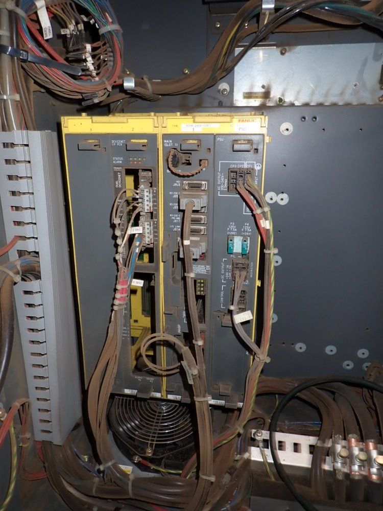 Fanuc R-2000ia Robot - R-2000ia 165f