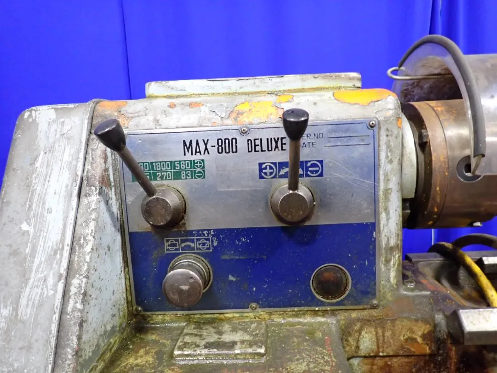 Maxturn Max-800 Lathe - Max-800