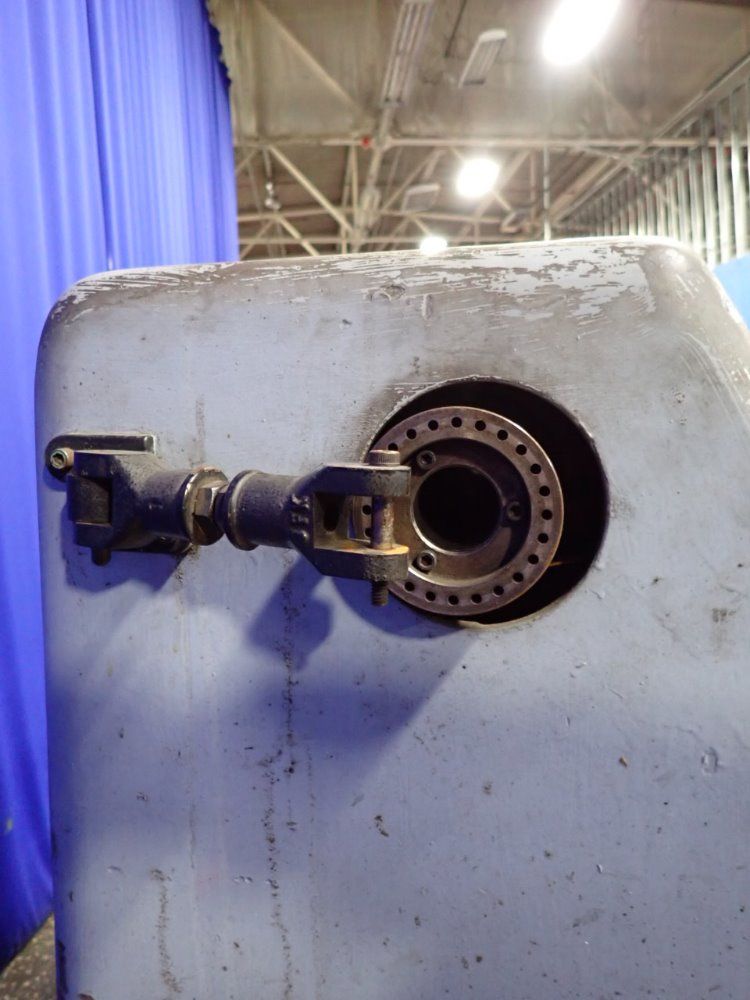 Maxturn Max-800 Lathe - Max-800